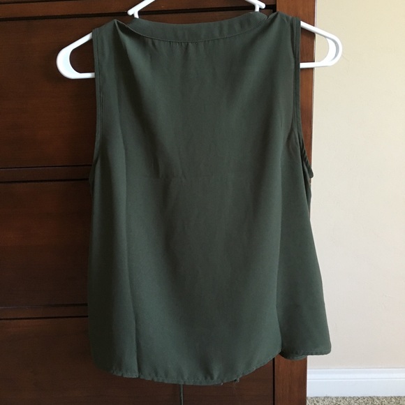 Forever 21 Lace up front tank top - Picture 3 of 3